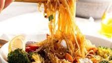 Vegetable Stir Fry with Shirataki Noodles