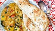 Veggie Curry with Coconut and Mango