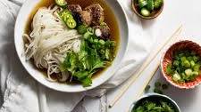 Vietnamese Meatball Pho Noodle Soup