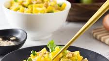 Vietnamese Sweet and Sour Mango Salad