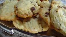 Walnut and Raisin Cookies