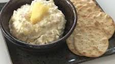 World's Best Cream Cheese and Pineapple Dip