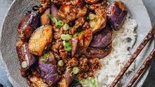 Yu Xiang Eggplant (鱼香茄子, Sichuan Eggplant Stir Fry)