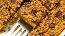 10+ Healthy & Easy Recipes with Pumpkin Puree: Pumpkin Baked Oatmeal