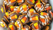 Candy Corn Pretzel Bites