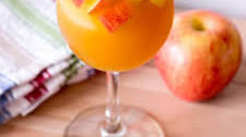 Caramel Apple Sangria Recipe