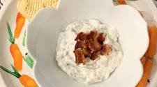 Caramelized Onion Dip with Maple Bacon