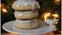 Chai Spiced Sugar Cookies with Vanilla Bean Glaze