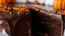 Delicious and Spooky Chocolate Halloween Cake Recipe UK