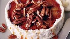 Easy Baked Brie With Pecans