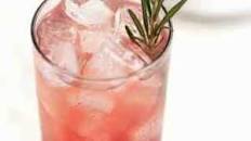 Easy Ginger Pomegranate Cocktail