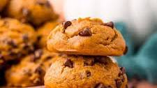 Easy Pumpkin Chocolate Chip Cookies