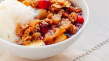 Gluten-Free Pear Cranberry Crisp