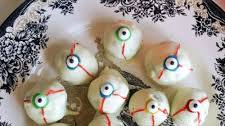 Halloween Eyeball Oreo Truffles