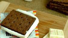 Hershey's Candy Corn Chocolate S'mores