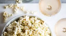 Homemade Garlic Parmesan Popcorn