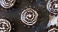 How to Make Spiderweb Cupcakes
