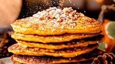 Oatmeal Pumpkin Protein Pancakes with Cottage Cheese (Gluten-Free!)