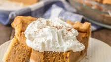 Pumpkin Pie Recipe (+ Maple Whipped Cream)