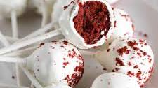 Red Velvet Cake Pops Recipe (Easy, 3 Ingredients)