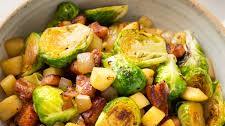 Sautéed Brussels Sprouts with Bacon and Apple