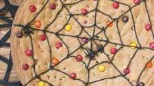 Spiderweb Cookie Cake Recipe