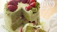 Strawberry Matcha Cake with Matcha Whipped Cream