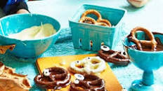 32 spooky Halloween snack recipes