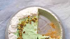 4-Ingredient No Bake Pistachio Pie