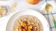 Apple Cinnamon Oatmeal