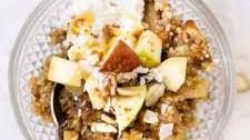 Apple Cinnamon Quinoa Breakfast Bake