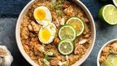 Arroz Caldo (Filipino Chicken and Rice Soup)