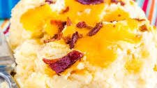 Bacon Cheddar Cheesy Mashed Cauliflower