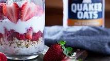 Berry Overnight Oats