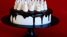 Boo-tiful Halloween Cake