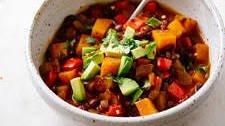 BUTTERNUT SQUASH & BLACK BEAN CHILI