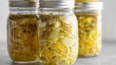 Canned Hot Peppers in Oil