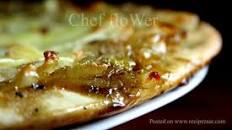 Caramelized Onion and Gorgonzola Pizza