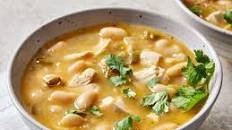 Cha Cha's White Chicken Chili