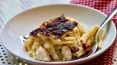 Cheesy Chicken Alfredo Pasta Bake