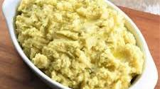 Cheesy Vegan Mashed Potatoes