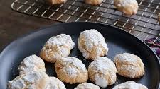 Chewy Italian Almond Cookies
