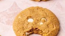 Chewy Pumpkin White Chocolate Chip Cookies