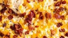 Chicken Bacon Ranch Mac and Cheese Casserole