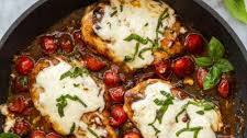 Chicken Caprese Skillet