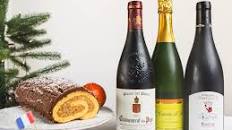 Chocolate and walnut praliné Bûche de Noël