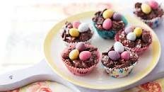 Chocolate Easter egg nest cakes
