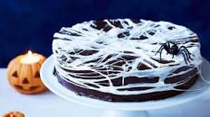Chocolate spider web cake
