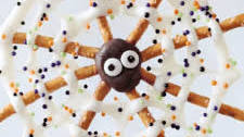 Chocolate Spiderweb Pretzels