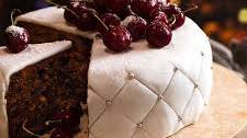 Christmas Cake - EASY moist fruit cake
